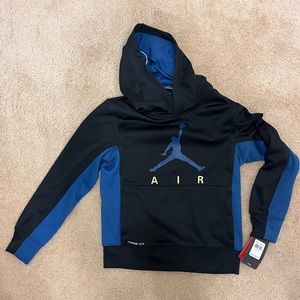 Air Jordan sweatshirt boys hoodie (size 8-10) Therma fit